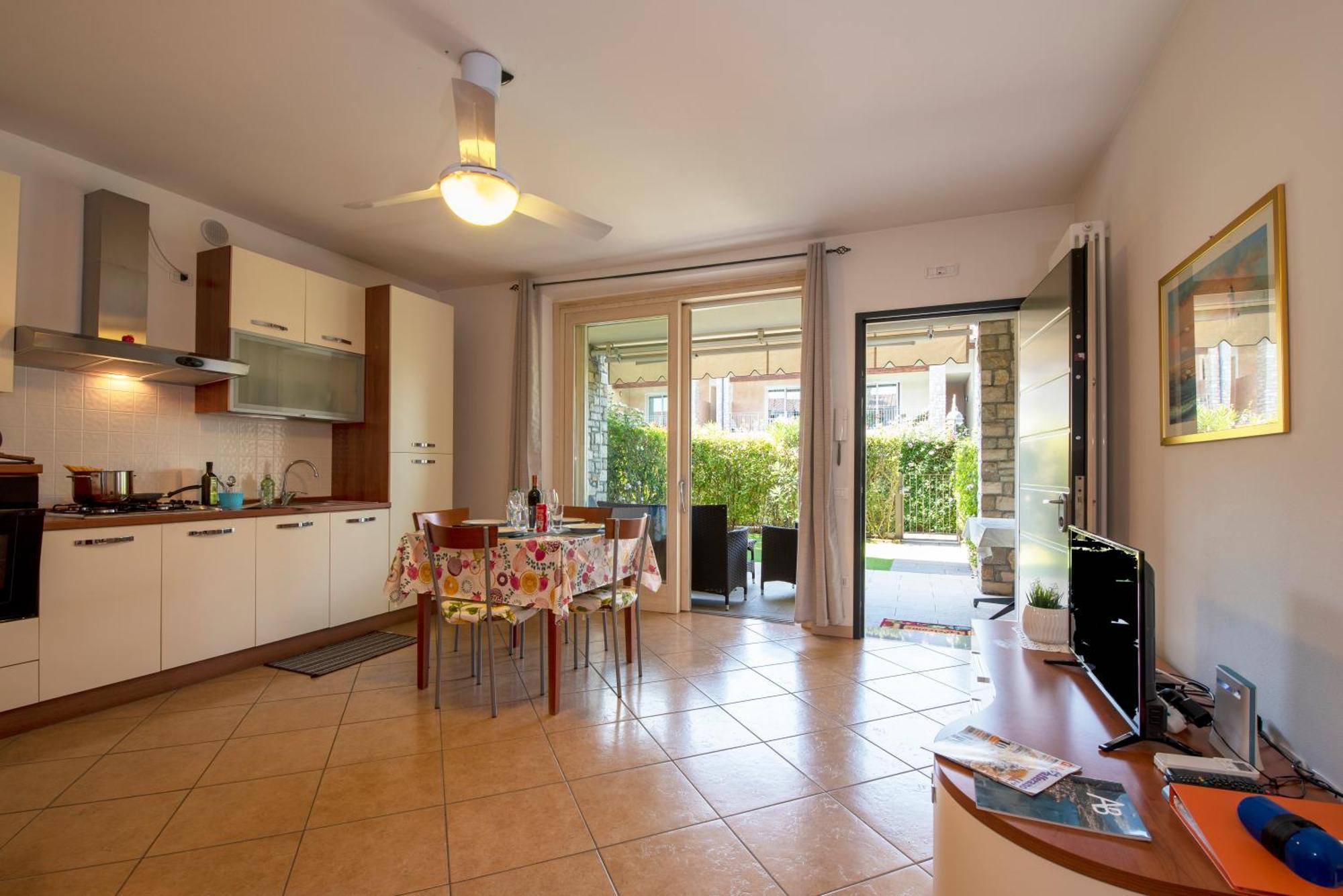 Appartamento Benaco 108 Raffa Exterior photo