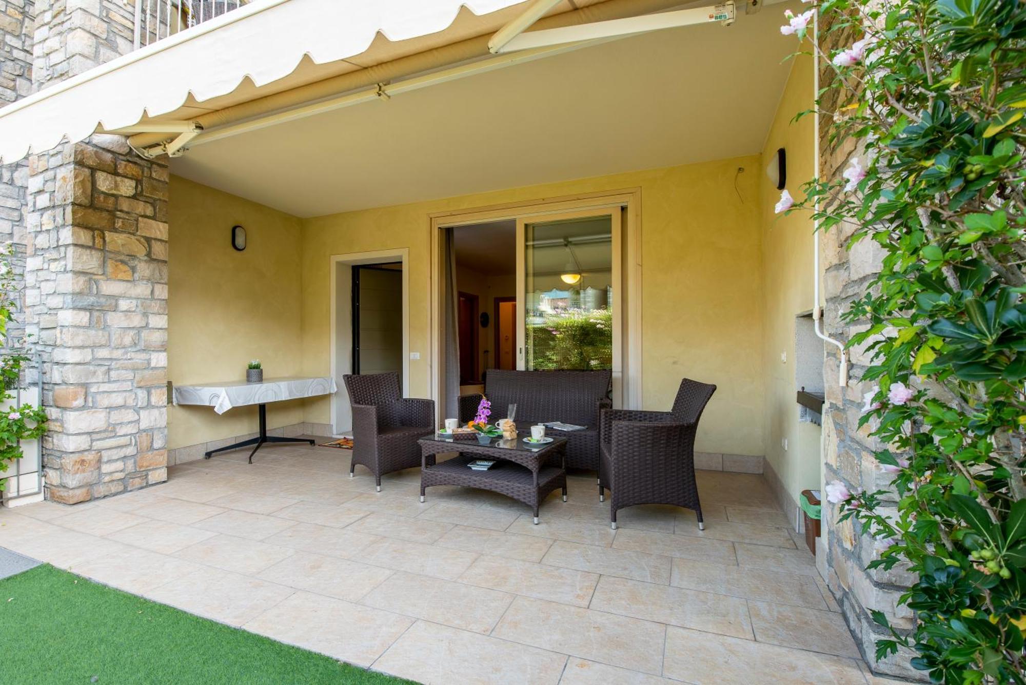 Appartamento Benaco 108 Raffa Exterior photo